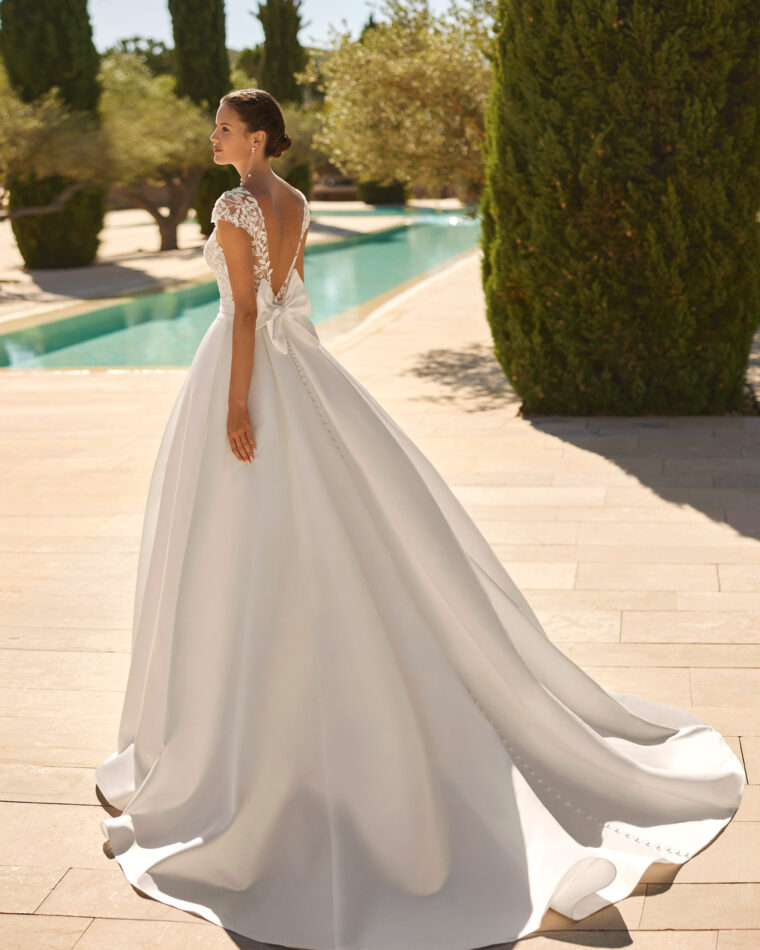 Vestido de novia Sofia de Adriana Alier | ANA LAY Sevilla