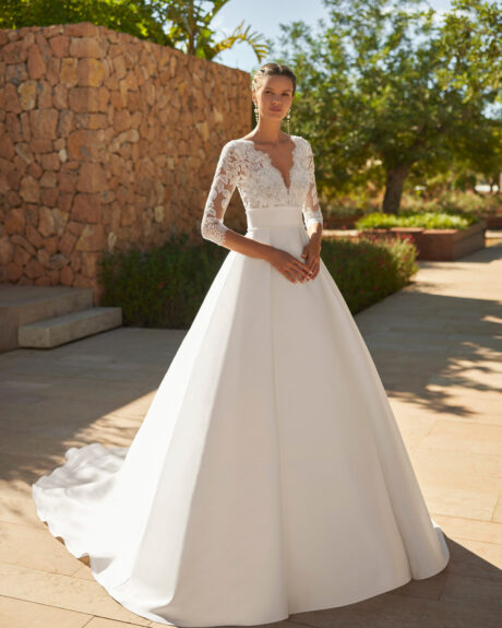 Vestido de novia Sona de Adriana Alier | ANA LAY Sevilla