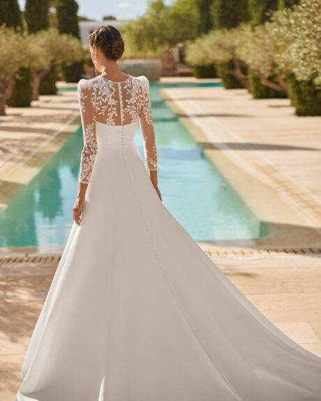 Vestido de novia Sur de Adriana Alier | ANA LAY Sevilla