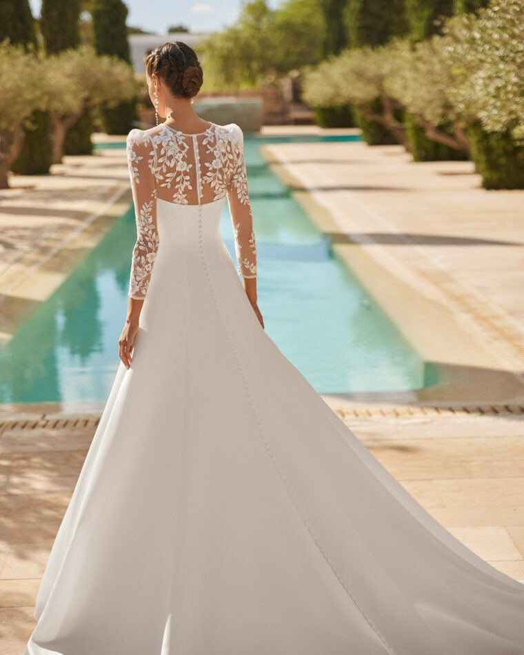 Vestido de novia Sur de Adriana Alier | ANA LAY Sevilla
