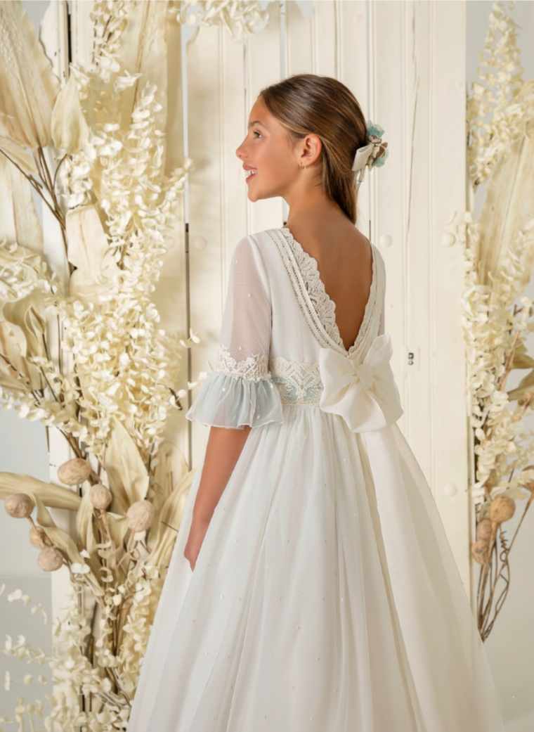 Vestido de comunión niña modelo A852 | ANA LAY Sevilla